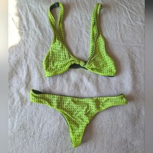 Acacia neon mesh Spain top Hookipa bottom